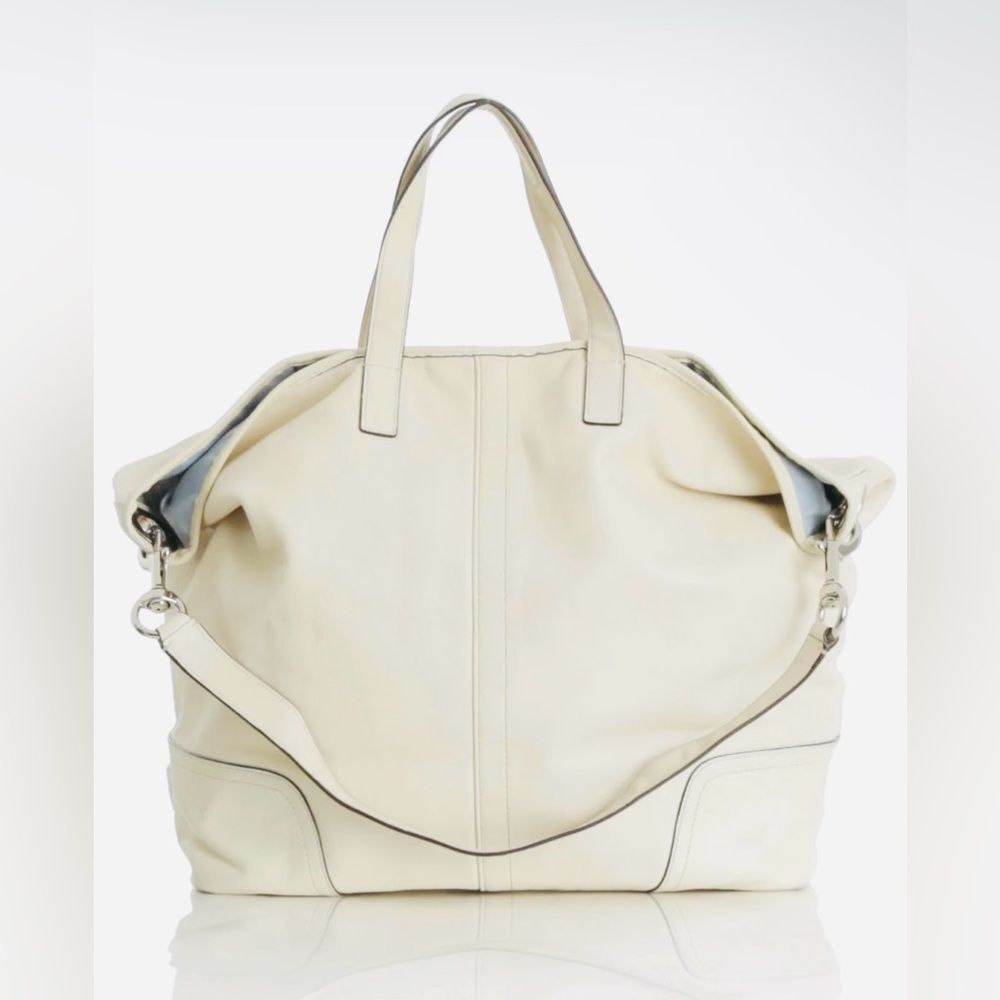 Coach Cream Shoulder Bag - Picture 2 of 16